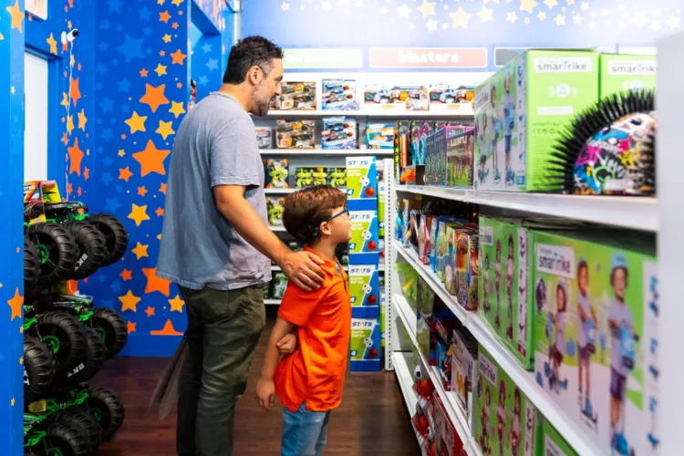 Toys"R"Us returns to Ohio Valley